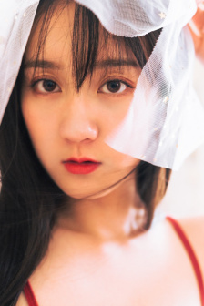 姬小满裸妆图片